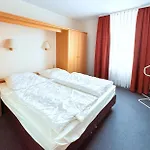 Appartement 2 Im Haus Huehnergott - Lage, Mit Aufzug *